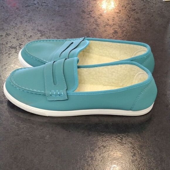 Slide on shoes - Picture 4 of 5